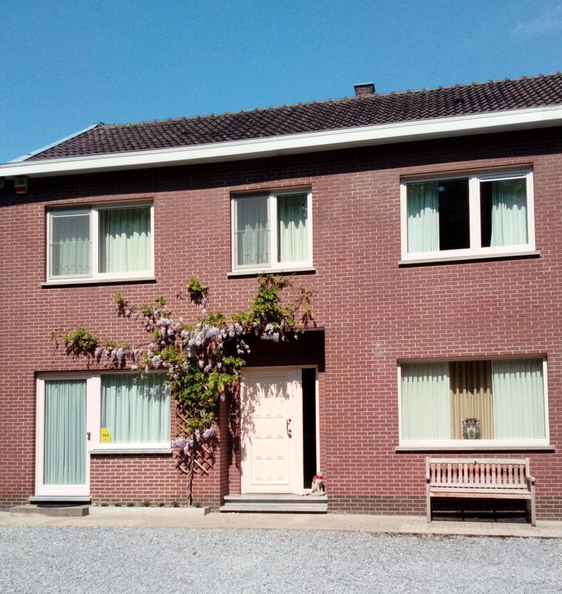 Liry'S Home Tongeren Exterior foto